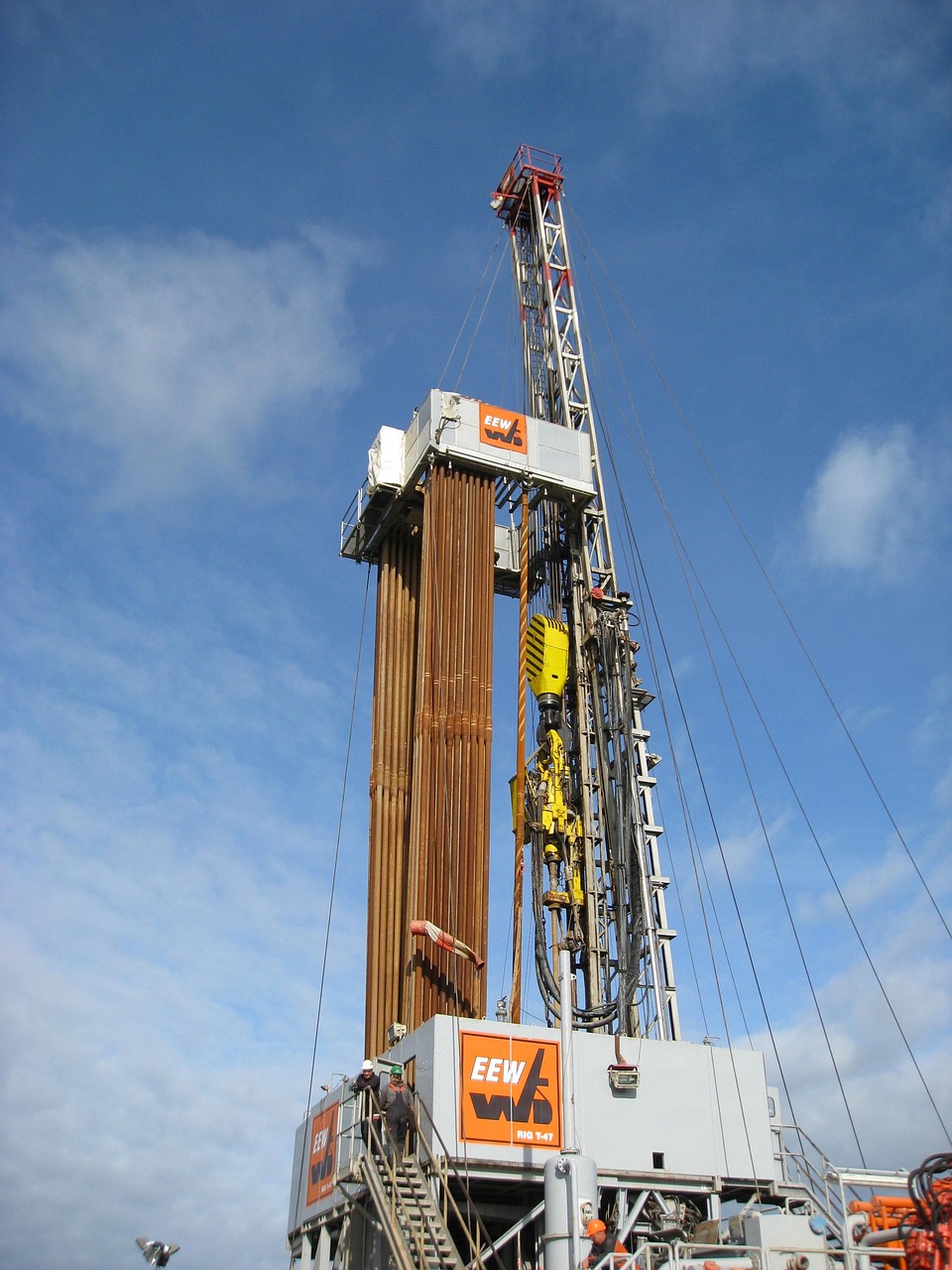 onshore, drilling, rig, derrick, top drive, germany, onshore, onshore, onshore, onshore, drilling, drilling, drilling, drilling, drilling, derrick, derrick